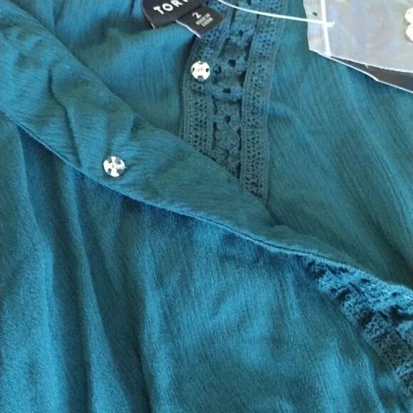 Torrid Teal Gauze Lace Trim Long Sleeve Cold Shoulder Peplum Blouse 2X NWT - Picture 5 of 15
